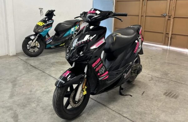 Kit de Pegatinas Yamaha JOG Voca 2024 - Imagen 2