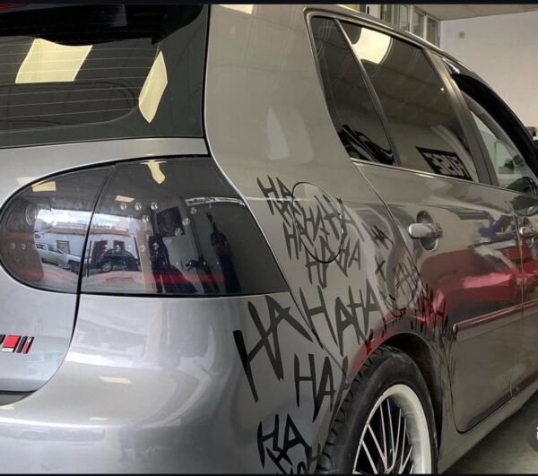 Adhesivos Jocker para Golf V hahaha (DELANTERO Y TRASERO)